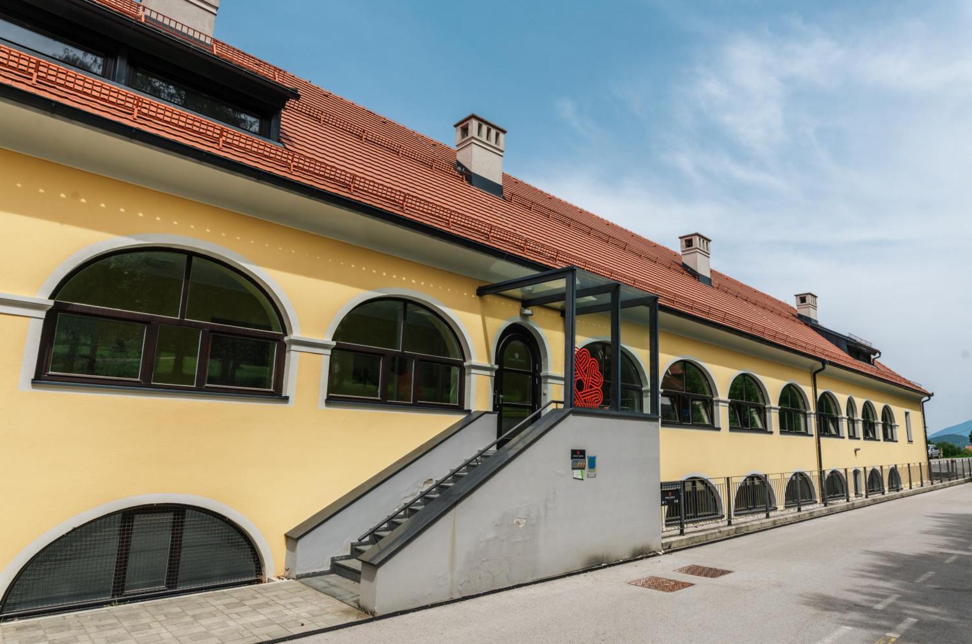 Dvorec Trebnik - Sobe Hotel