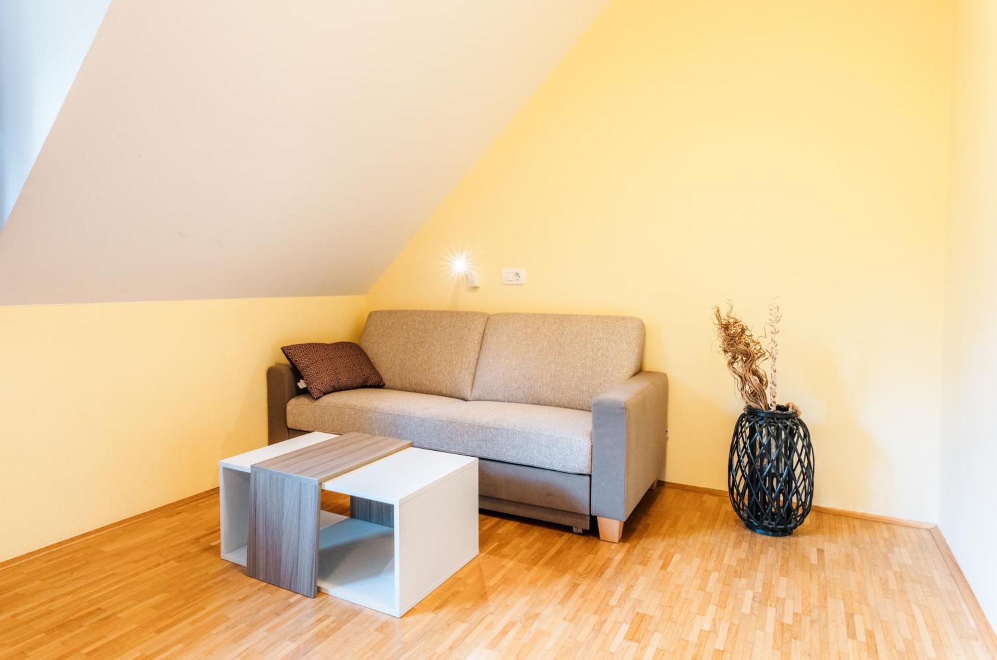 Dvorec Trebnik - Sobe Hotel Slovenske Konjice
