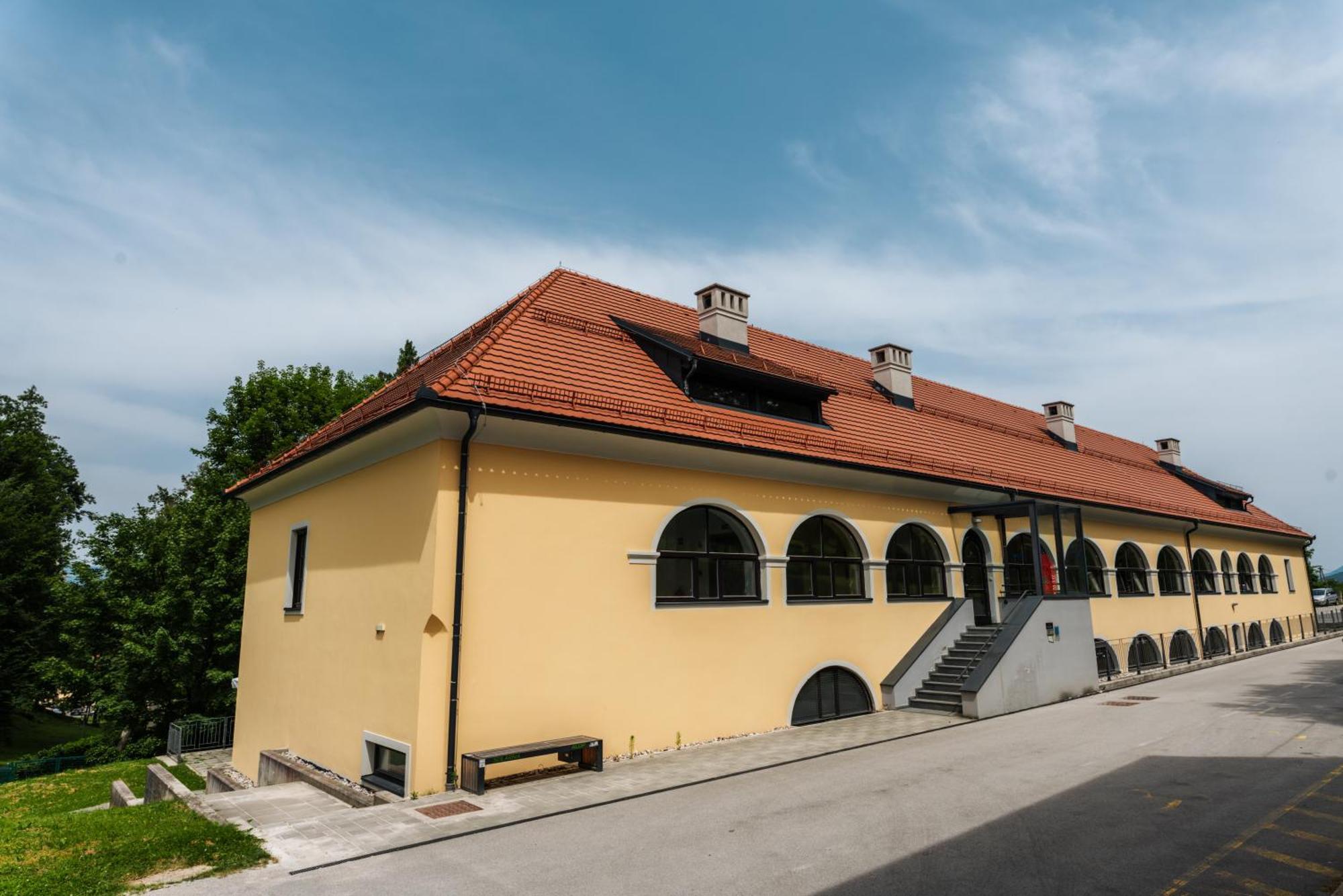 Dvorec Trebnik - Sobe Hotel