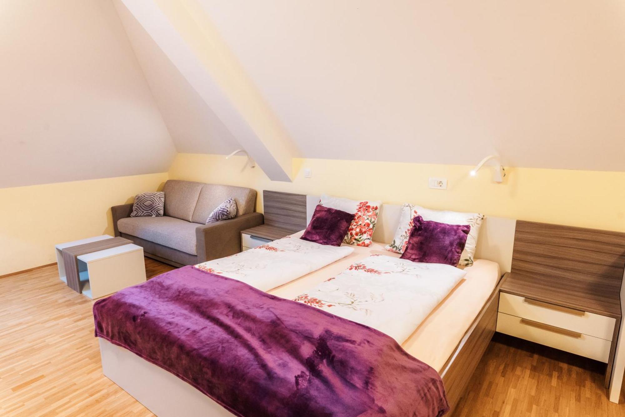 Hotel Dvorec Trebnik - Sobe 3*